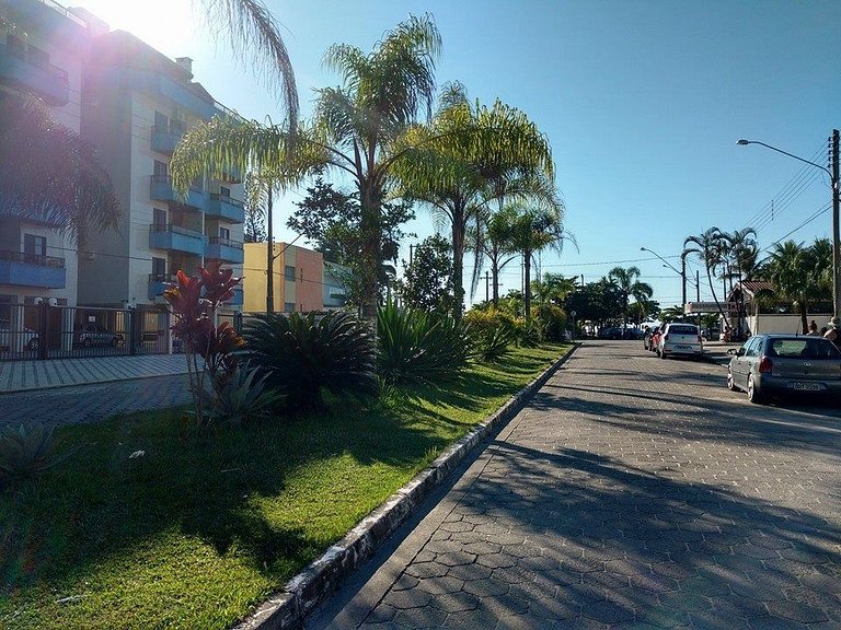 Melhor preço. Reserve sem taxas, 2 quartos, piscina