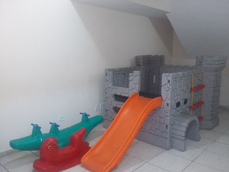 Melhor preço 2 quartos pé na areia Costa Atlantica Ubatuba
