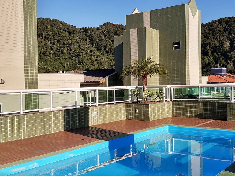 Melhor preço. Reserve sem taxas, ótima localização, piscina