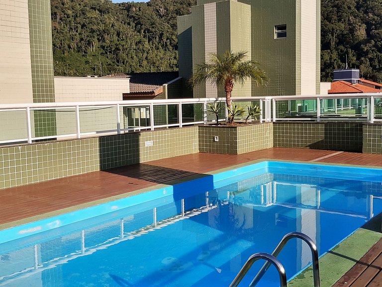 Melhor preço. Reserve sem taxas, ótima localização, piscina