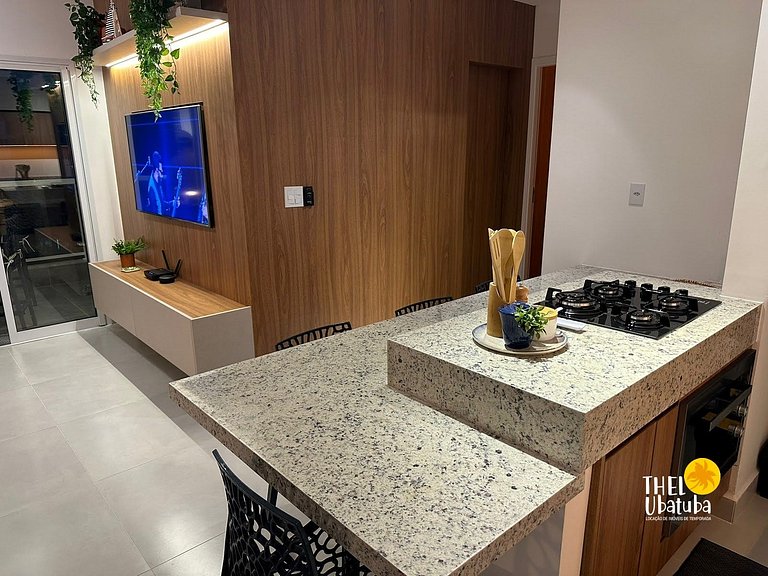 Melhor preço. Reserve sem taxas, apto novo, piscina,ubatuba