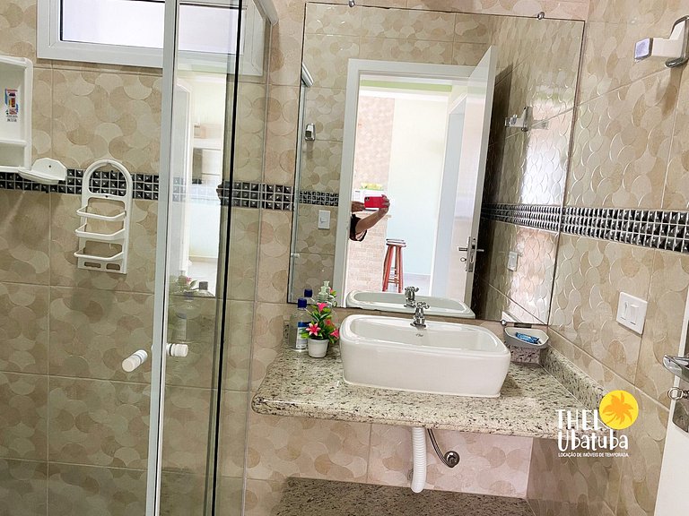 Melhor preço. Reserve sem taxas, casa com churrasqueira