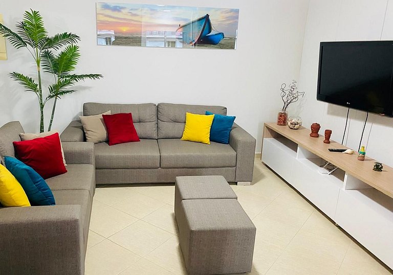 Melhor preço 3 quartos pé na areia 2 garagens Ubatuba 222