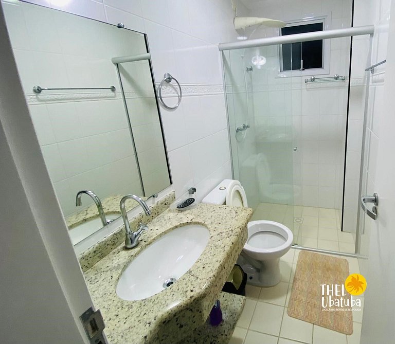 Melhor preço 3 quartos pé na areia 2 garagens Ubatuba 222