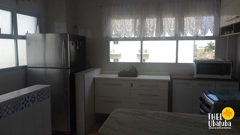 Cobertura Praia Grande com Ar e Churras 13 pessoas