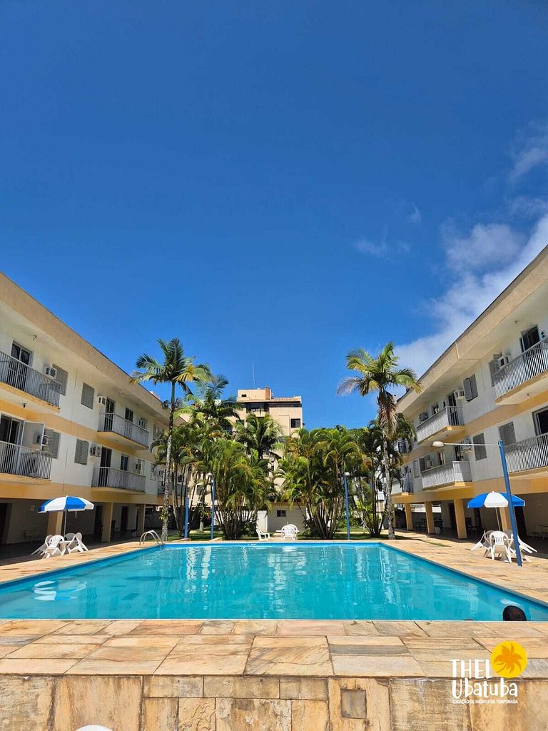 Praia Grande – Apto 2 dorms com Piscina 6 pessoas