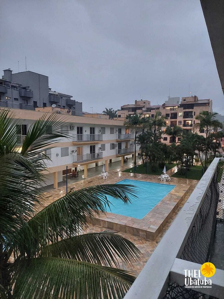 Praia Grande – Apto 2 dorms com Piscina 6 pessoas
