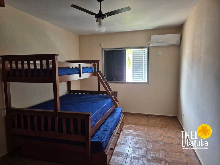 Praia Grande – Apto 2 dorms com Piscina 6 pessoas