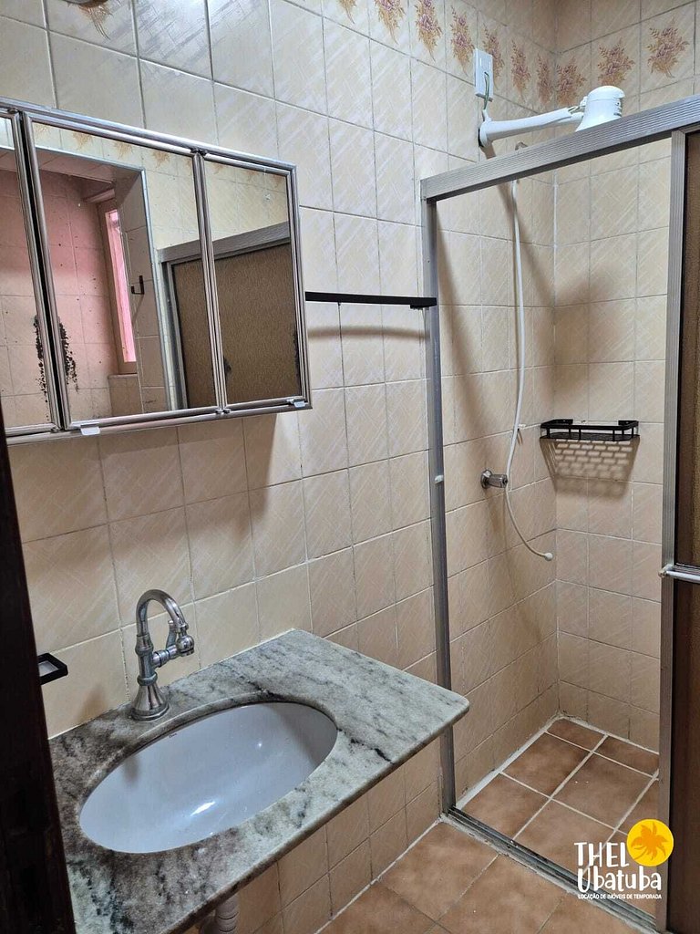 Praia Grande – Apto 2 dorms com Piscina 6 pessoas