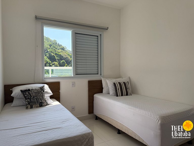 Melhor preço. Reserve sem taxas, Praia das Toninhas, piscina
