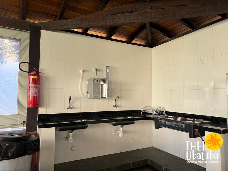 Praia Grande – Apto 2 dorms com Piscina 6 pessoas
