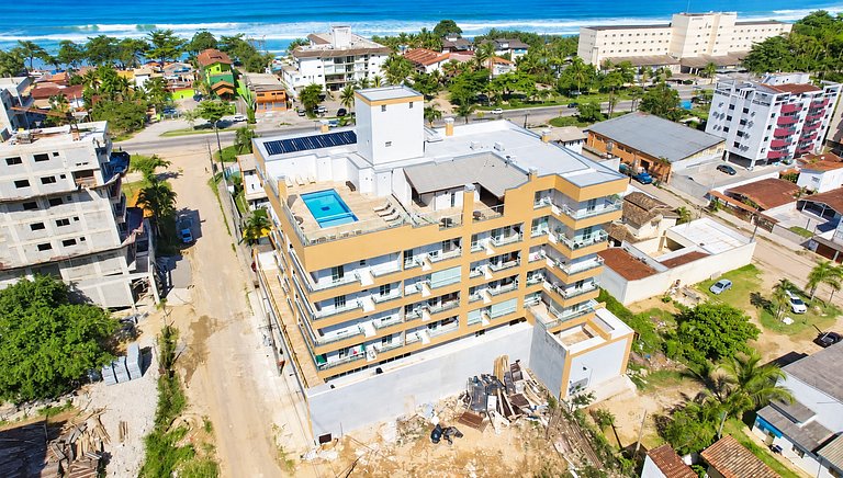 Melhor preço. Reserve sem taxas, Praia das Toninhas, piscina