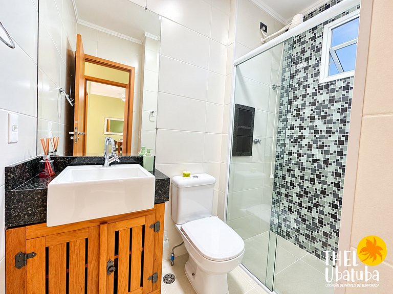 Melhor preço. Reserve sem taxas, Praia das Toninhas, piscina