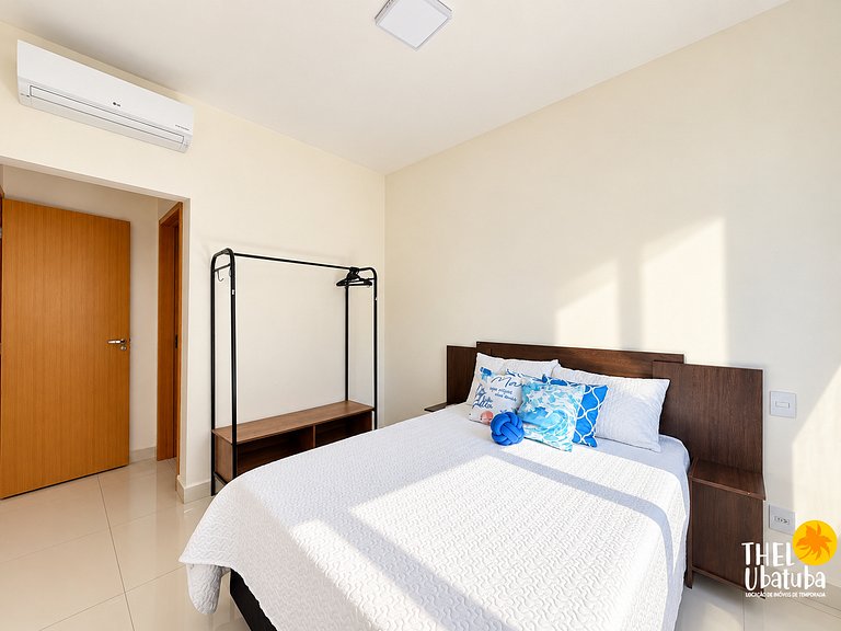 Melhor preço. Reserve sem taxas, Praia das Toninhas, piscina